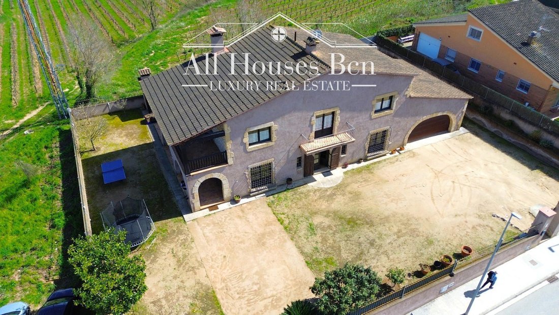 Finca in Montornes del Valles, Catalonia, Spain 1 - 18299936