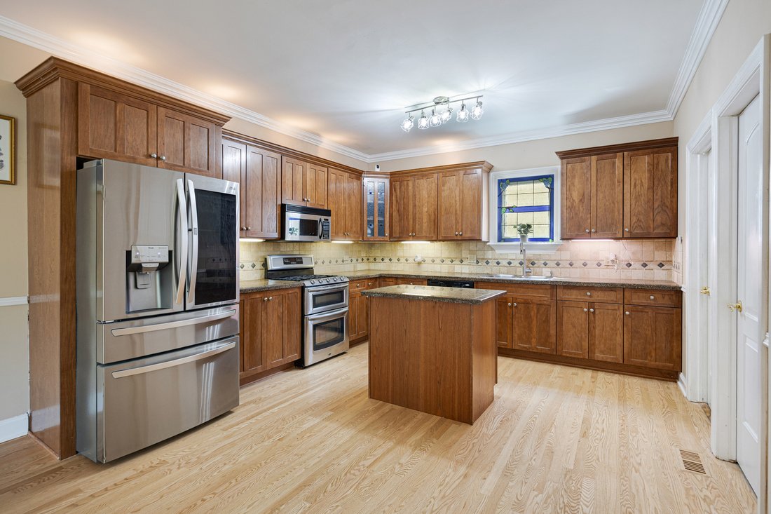 House in Bensenville, Illinois, United States 3 - 18301307