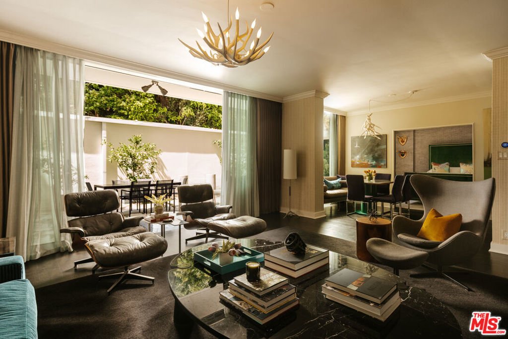 Condo in Los Angeles, California, United States 1 - 18301650
