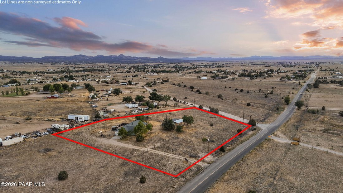 Paulden, Arizona, United States 4 - 18299415