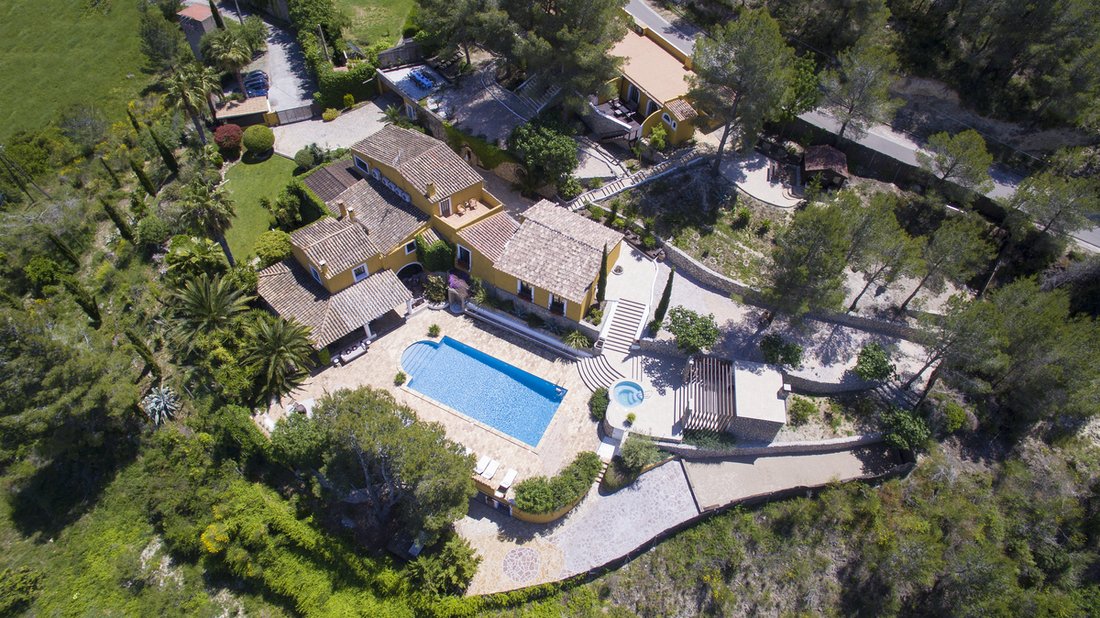 Finca in Canyelles, Catalonia, Spain 2 - 18299951