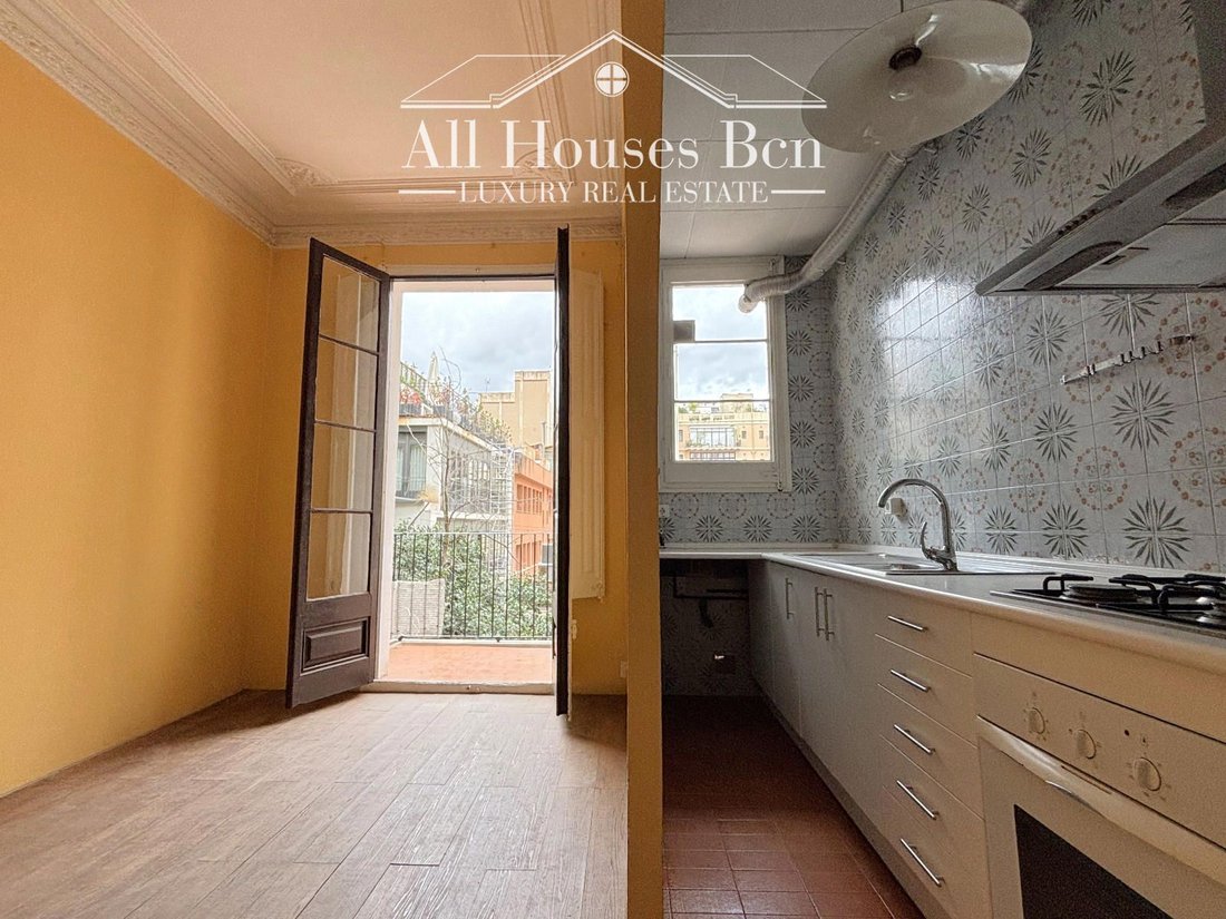 Apartment in Eixample, Barcelona, Spain 3 - 18301267