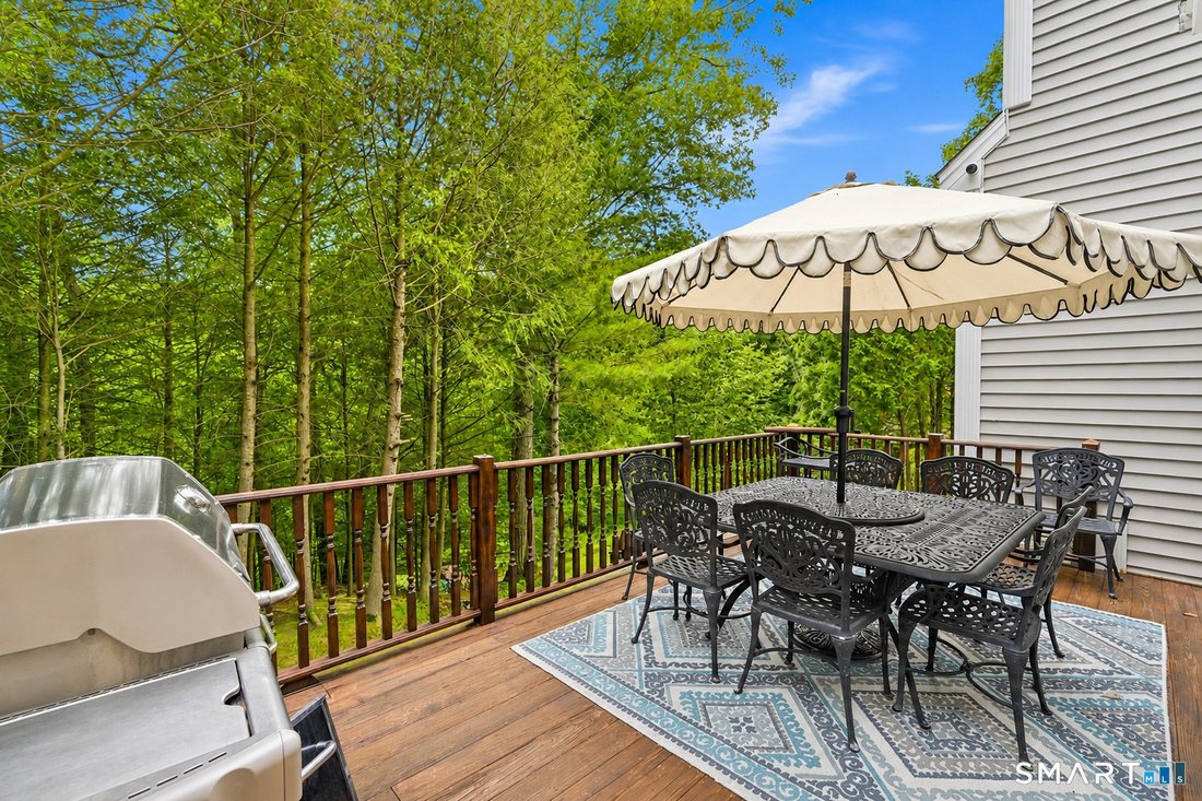 House in Oxford, Connecticut, United States 5 - 18301411