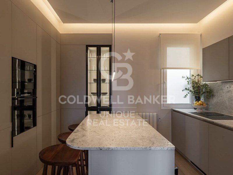 Appartamento a Chamberí, Madrid, Spagna 4 - 18011308