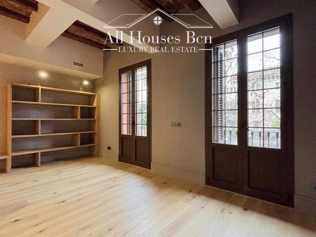 Apartment in Eixample, Barcelona, Spain 5 - 18301119
