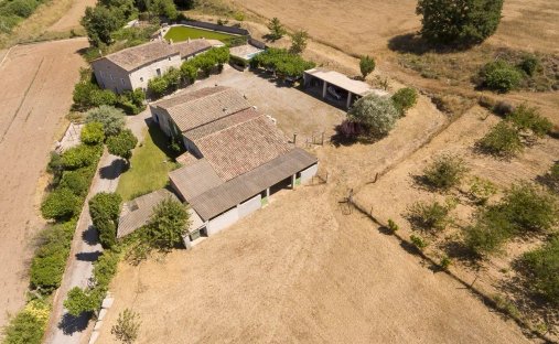 Finca in Sant Cugat Sesgarrigues, Catalonia, Spain 1