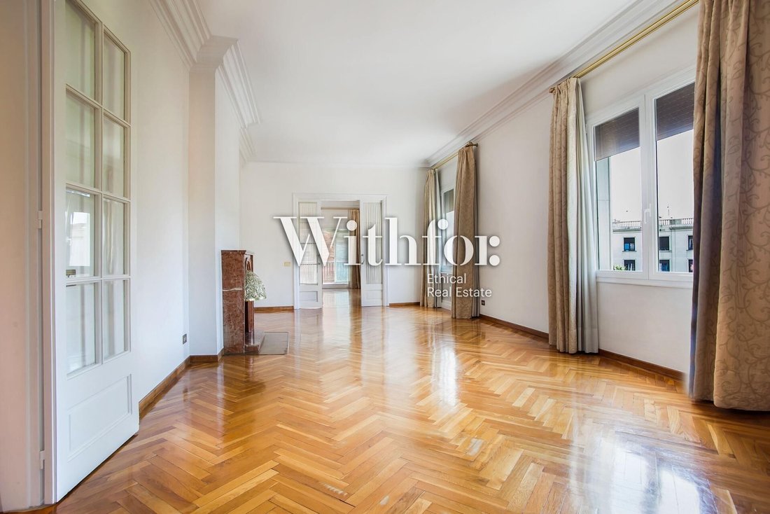 Apartment in Sarrià-Sant Gervasi, Barcelona, Spain 4 - 18300582