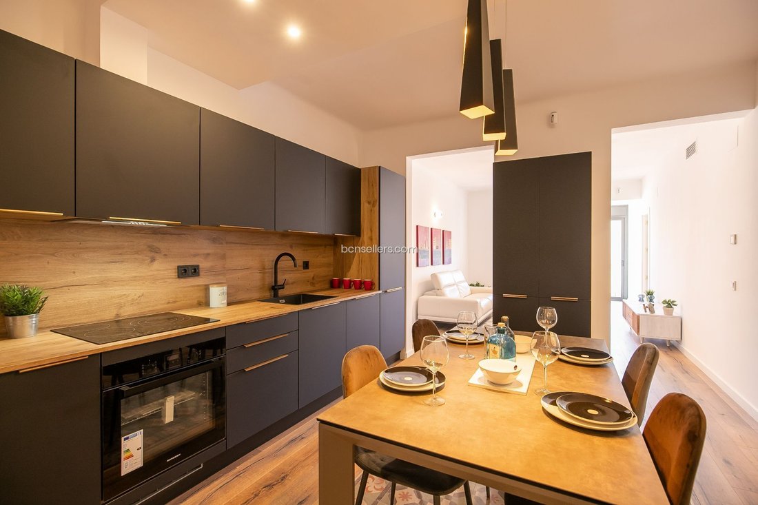 Apartment in Eixample, Barcelona, Spain 2 - 18300883