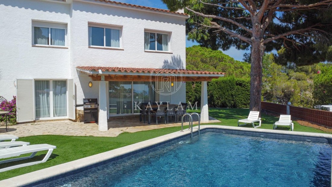 House in Lloret de Mar, Catalonia, Spain 4 - 18302857