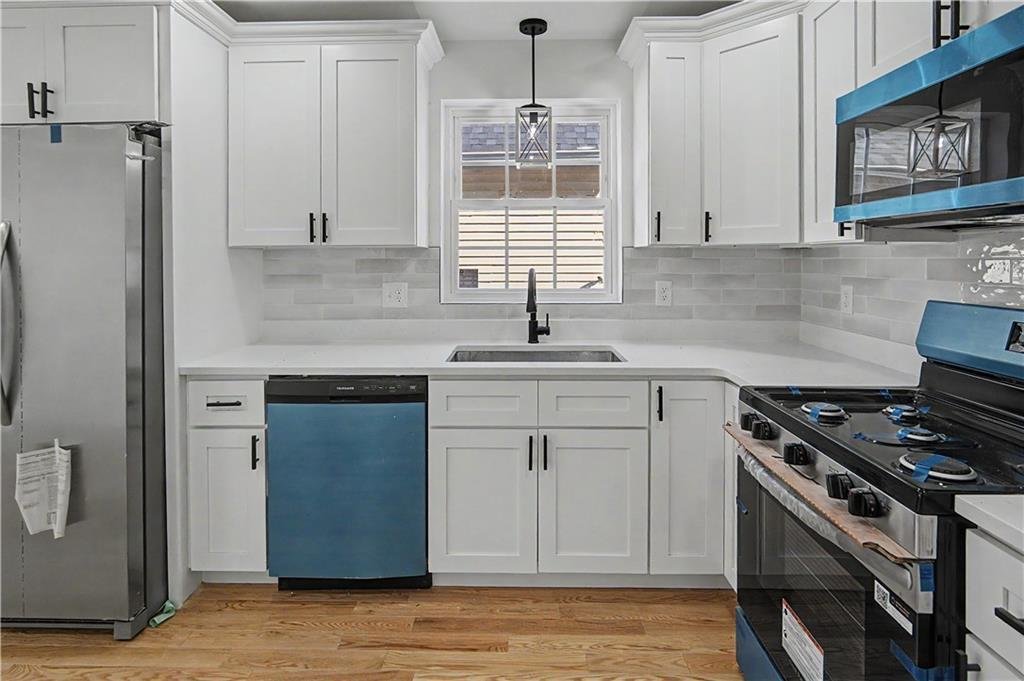 House in Cranston, Rhode Island, United States 5 - 18302511