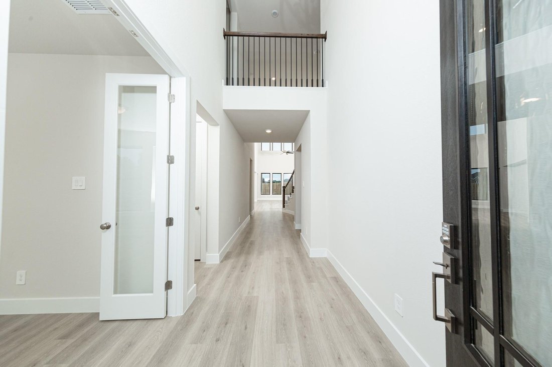 House in Montgomery, Texas, United States 2 - 18302136