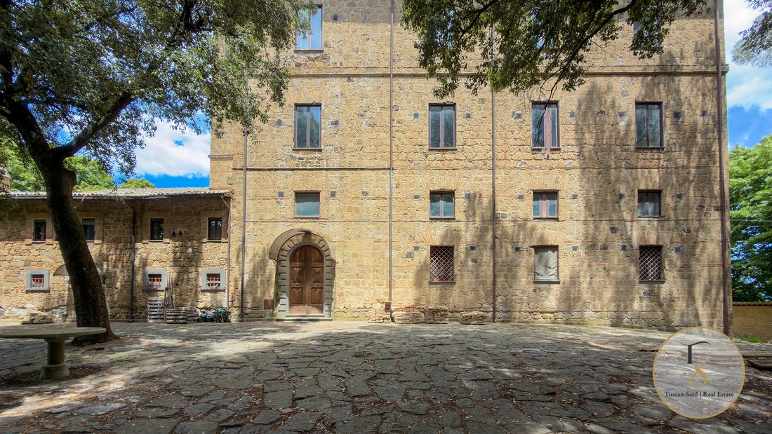 Villa in Civitella d'Agliano, Lazio, Italy 1 - 18298759