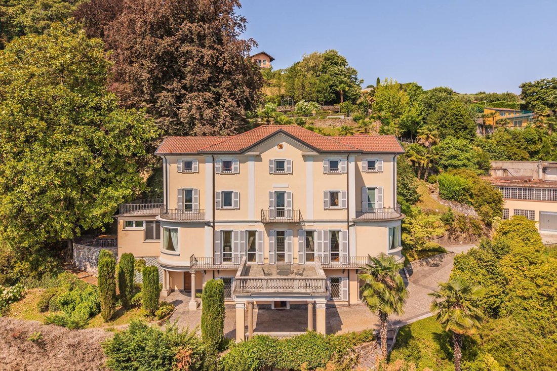House in Meina, Piedmont, Italy 1 - 16306707