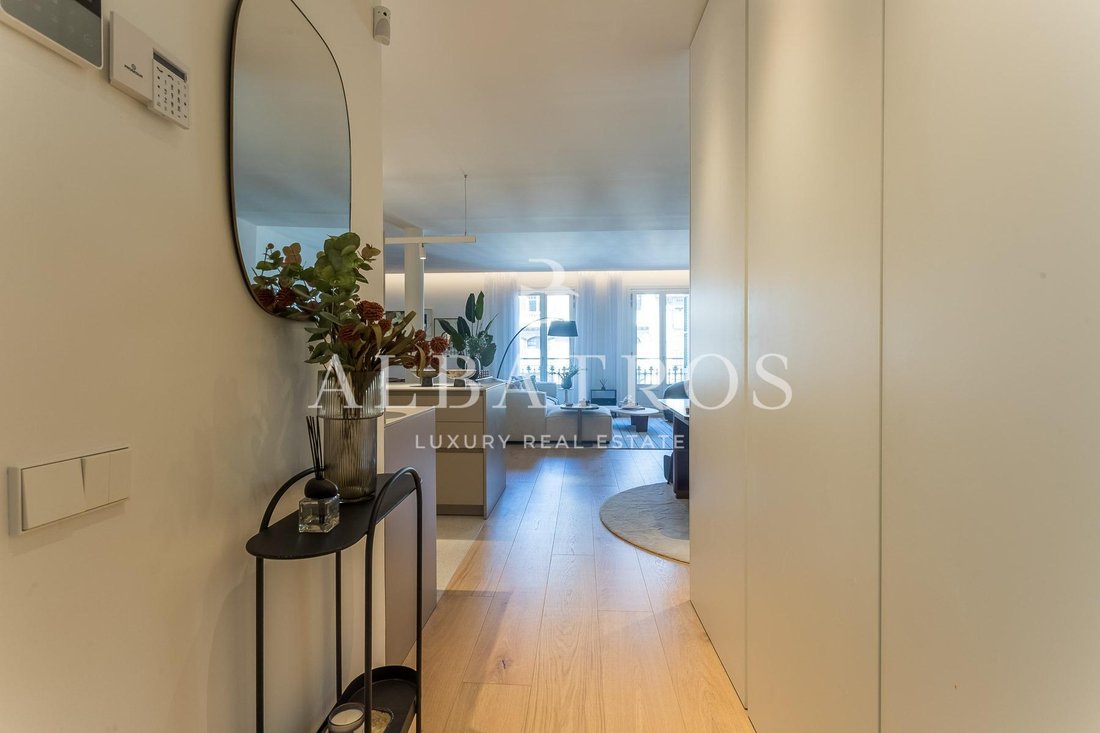Apartment in Eixample, Barcelona, Spain 3 - 18302462