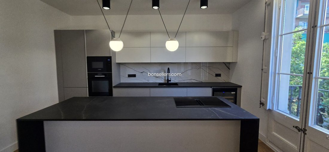 Apartment in Eixample, Barcelona, Spain 1 - 18300775