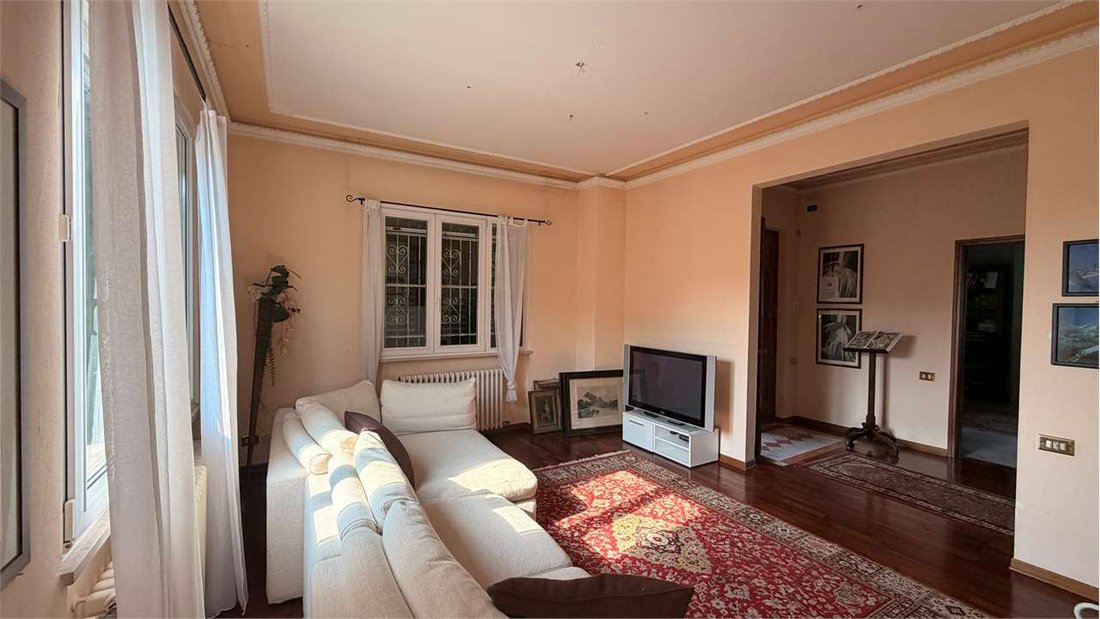 Villa in Segromigno in Monte, Capannori, Tuscany 3 - 18300759