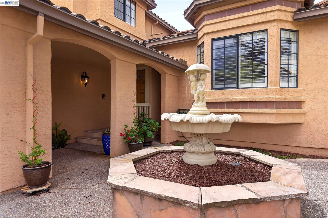 House in San Ramon, California, United States 4 - 18301737