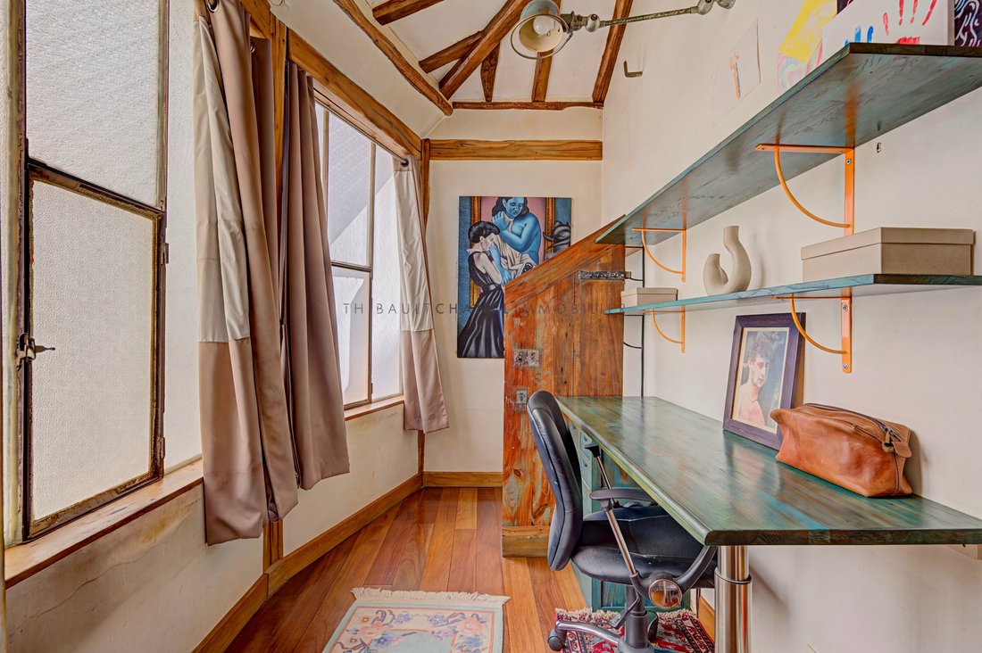 Apartment in Montorgueil-Saint Denis, Paris 2e Arrondissement, Paris 3 - 18298344