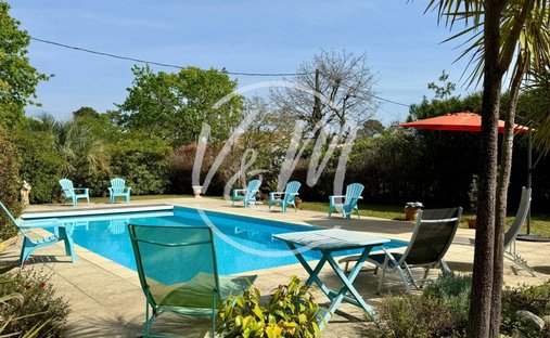Villa in Sud Est, Andernos-les-Bains, France 1