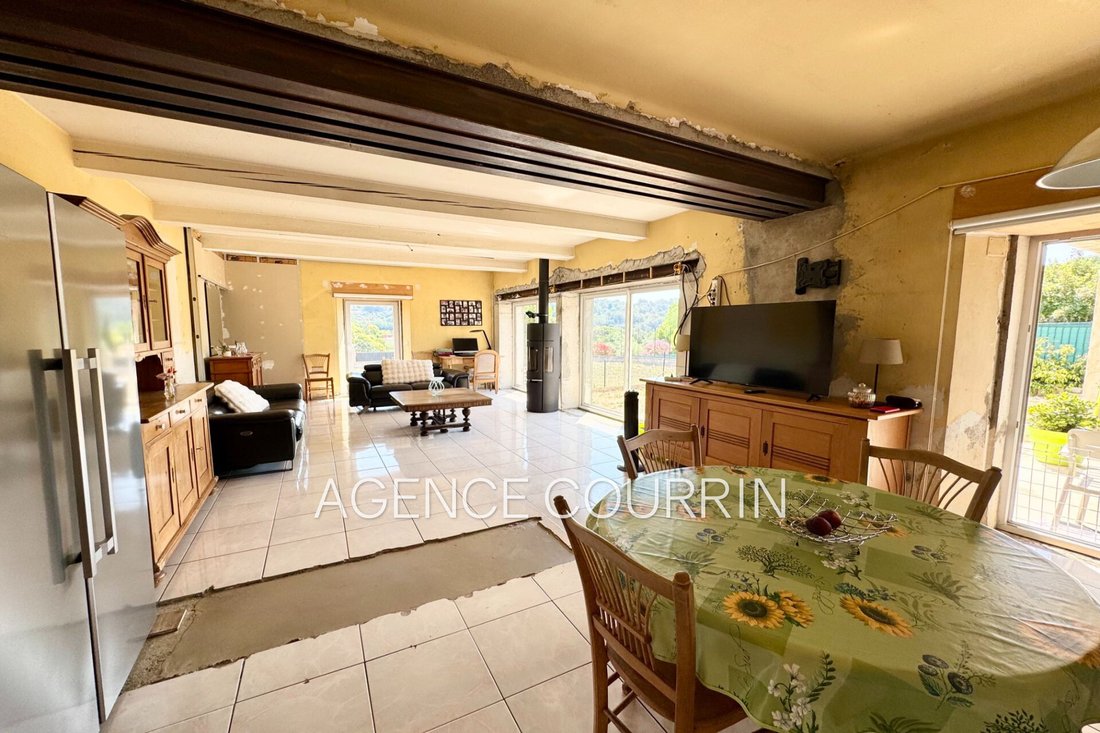 Villa in Grasse, Provence-Alpes-Côte d'Azur, France 4 - 18298431