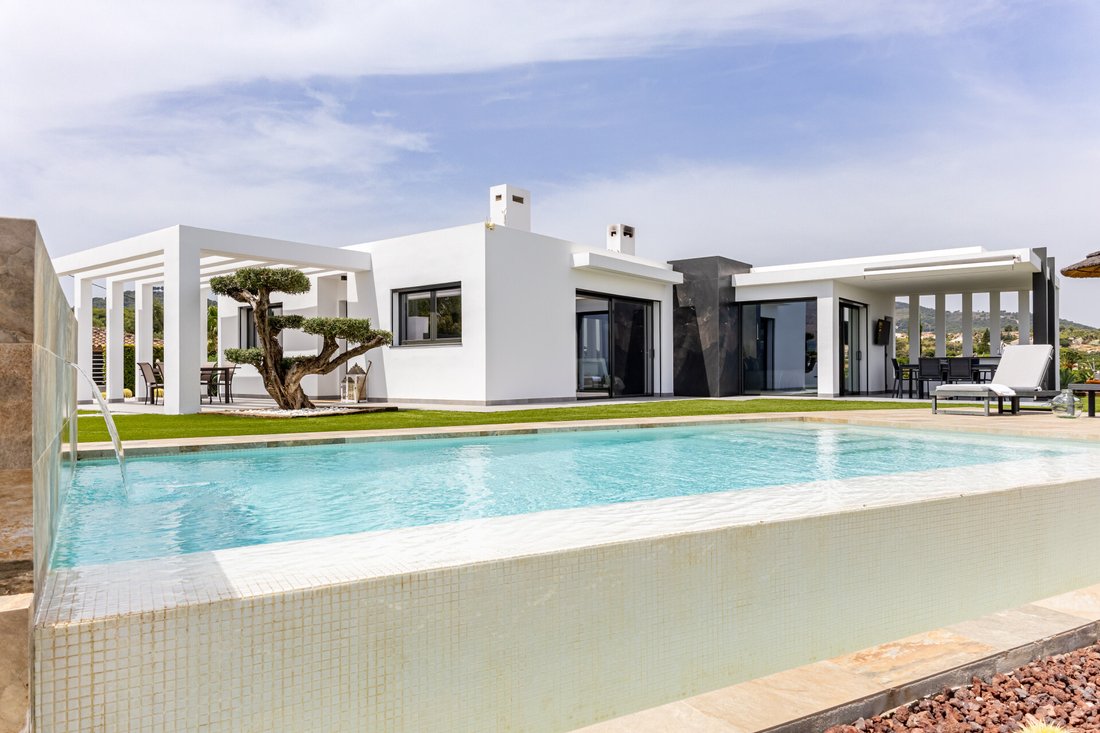 Villa in Alhaurin el Grande, Andalusia, Spain 4 - 18302878