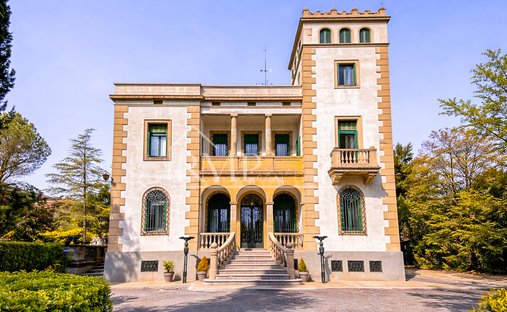 House in Llinars del Valles, Catalonia, Spain 1