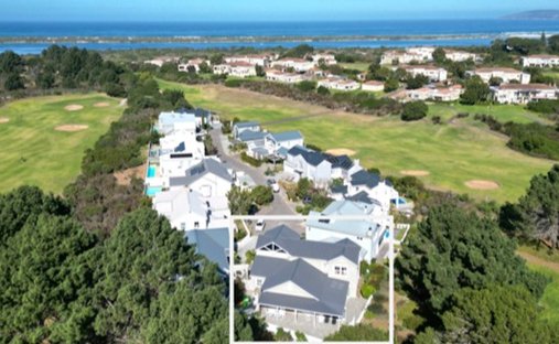 House in Plettenberg Bay, Western Cape, South Africa 1