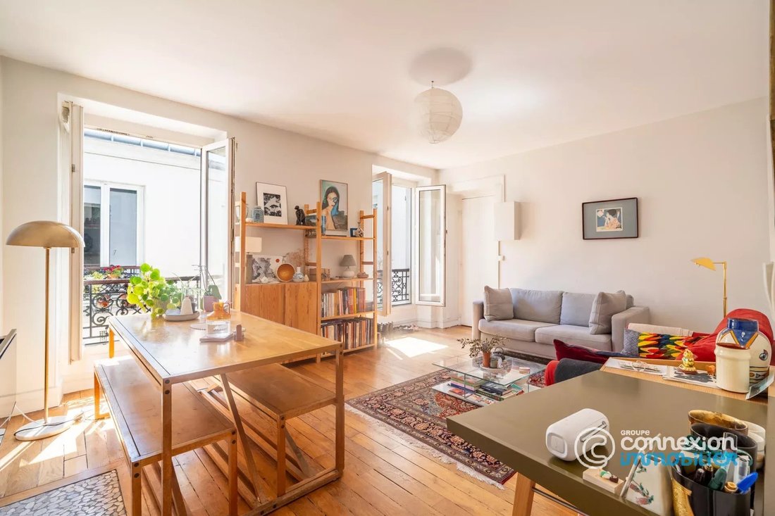 Apartment in Montmartre, Paris 18e Arrondissement, Paris 1 - 18298730