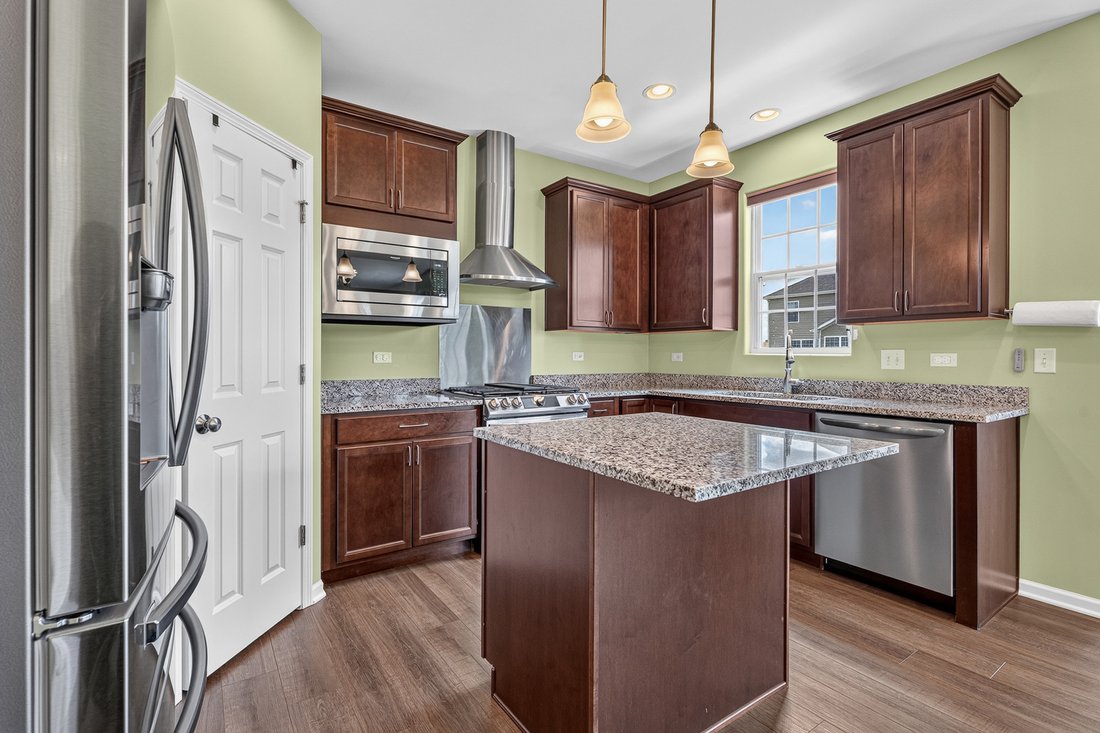 House in Joliet, Illinois, United States 5 - 18301233