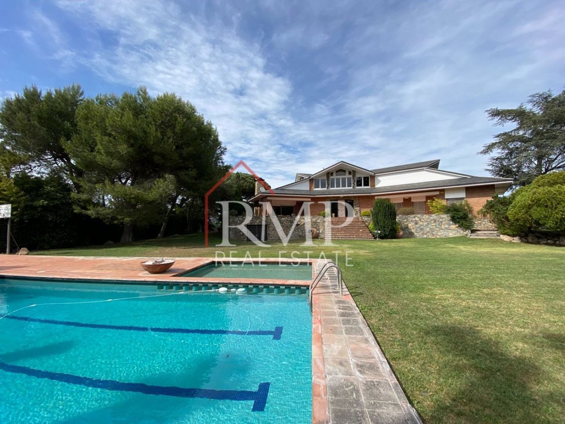 Chalet in Montornes del Valles, Catalonia, Spain 3 - 18300348