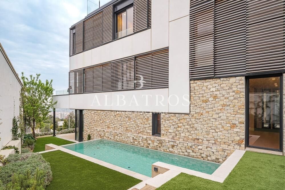 House in Sarrià-Sant Gervasi, Barcelona, Spain 2 - 18300594