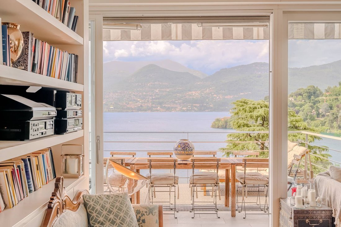 House in Laveno-Mombello, Lombardy, Italy 1 - 17974124