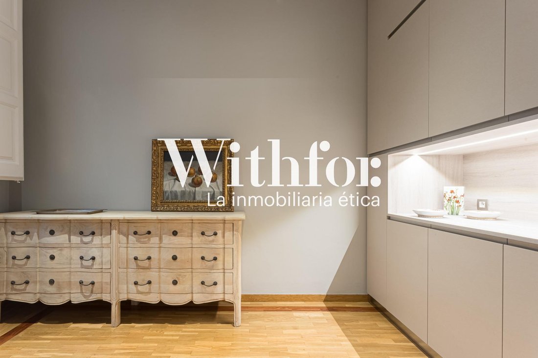 Penthouse in Eixample, Barcelona, Spain 2 - 18300365