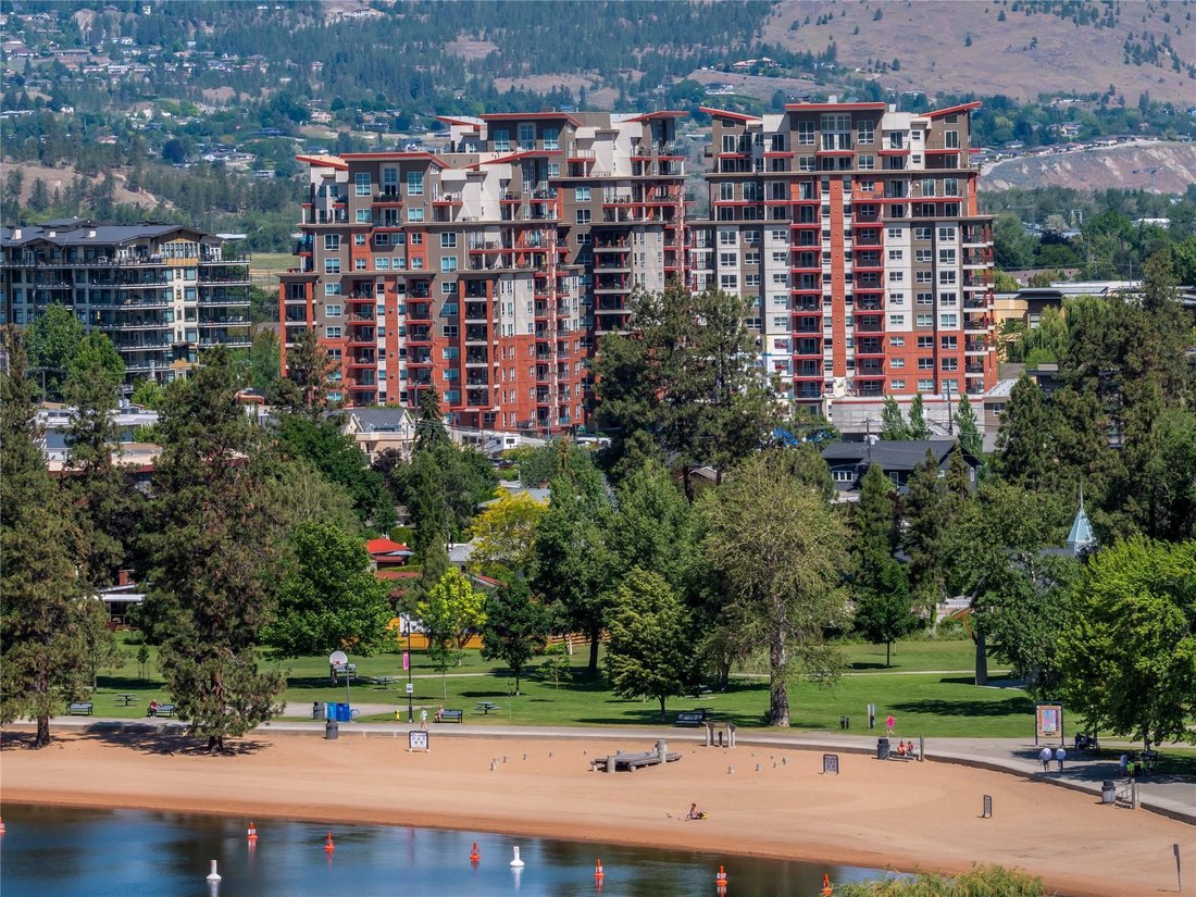 Apartment in Penticton, British Columbia, Canada 2 - 18302502