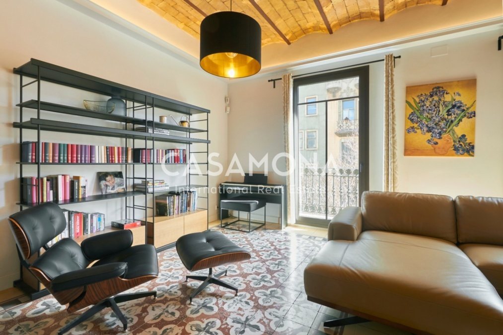 Wohnung in Eixample, Barcelona, Spanien 5 - 18300601