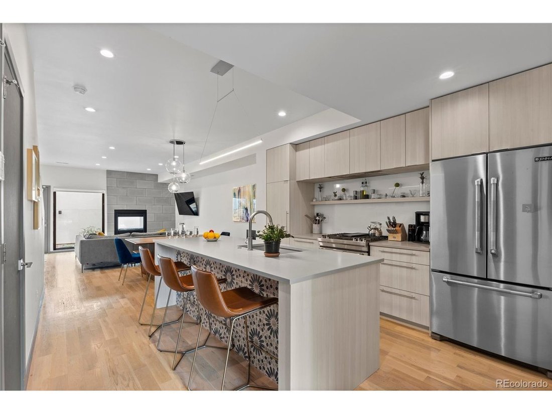 Townhouse in Denver, Colorado, United States 4 - 18299690