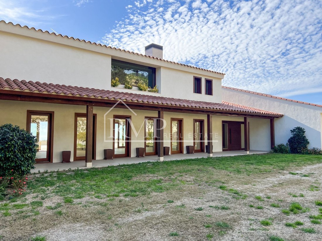 Villa in Sant Andreu de Llavaneres, Catalonia, Spain 4 - 18300607