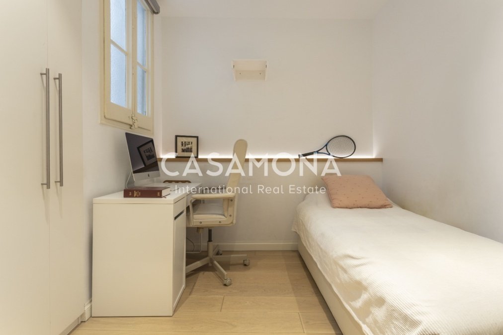 Apartment in Eixample, Barcelona, Spain 4 - 18300823