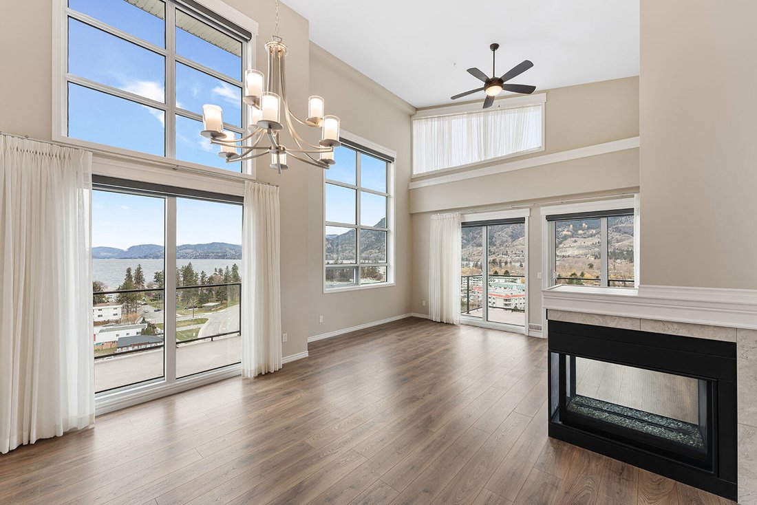 Apartment in Penticton, British Columbia, Canada 1 - 18302502
