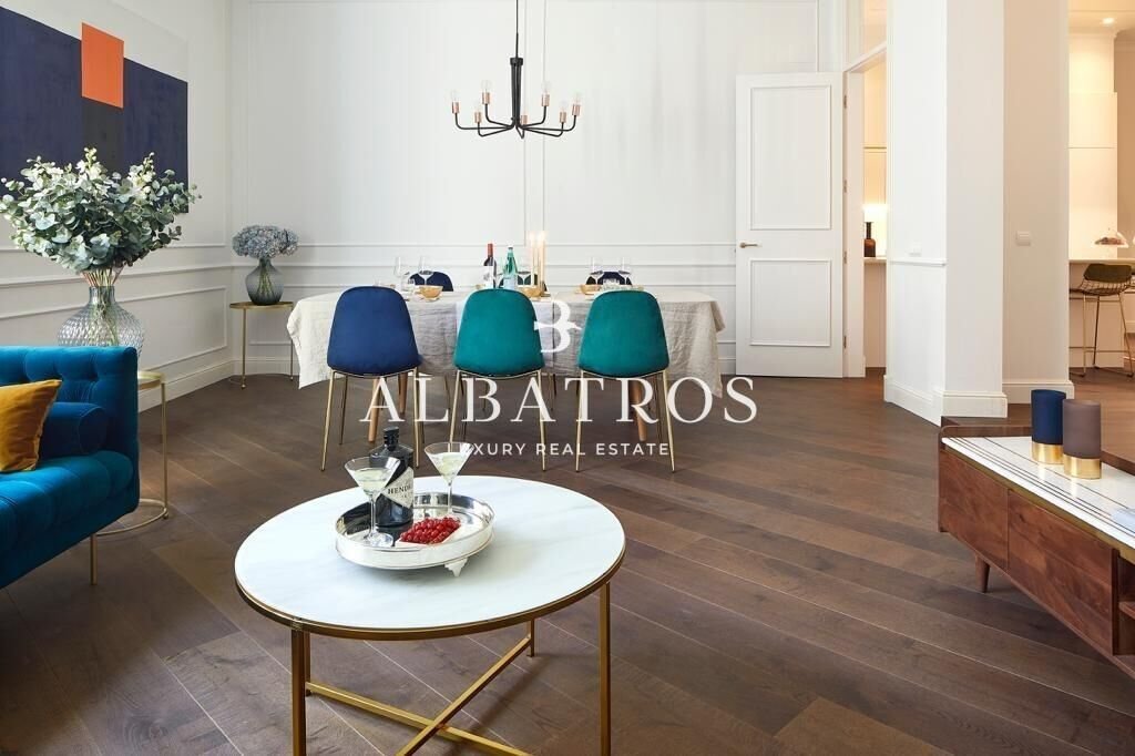 Apartment in Eixample, Barcelona, Spain 5 - 18302123