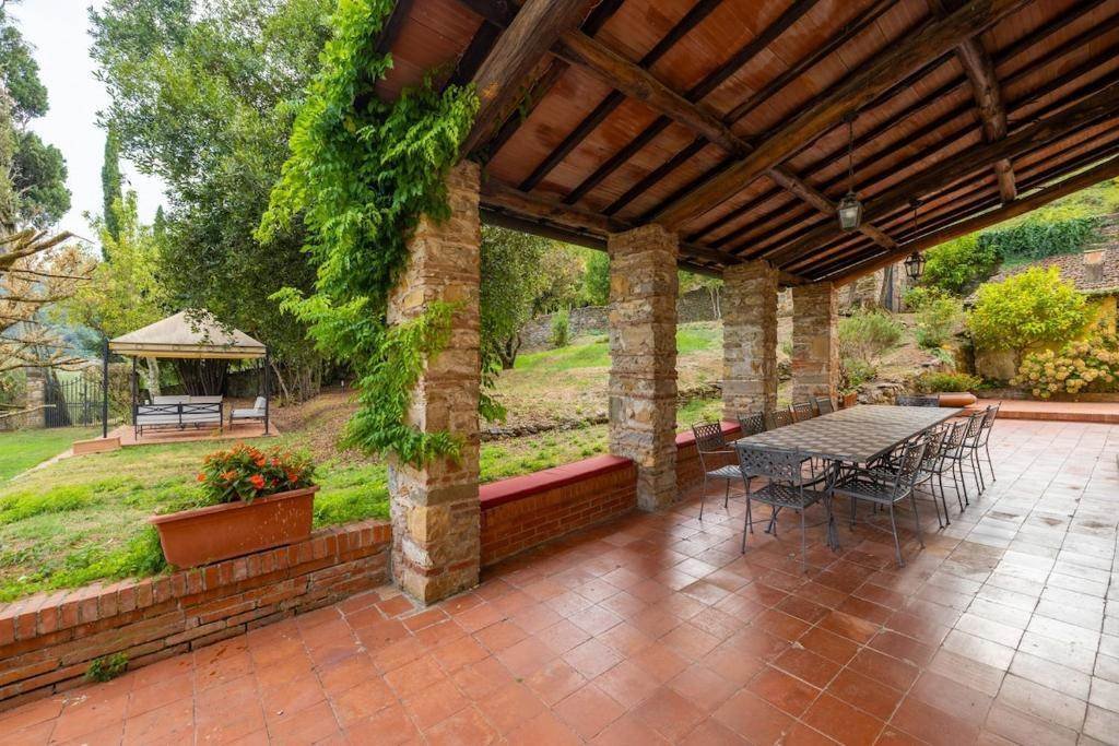 Villa in Compitese, Capannori, Tuscany 3 - 18302460