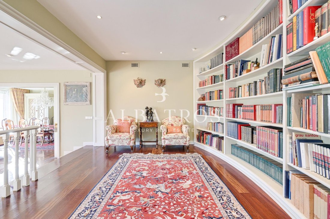 Apartment in Sarrià-Sant Gervasi, Barcelona, Spain 4 - 18302381