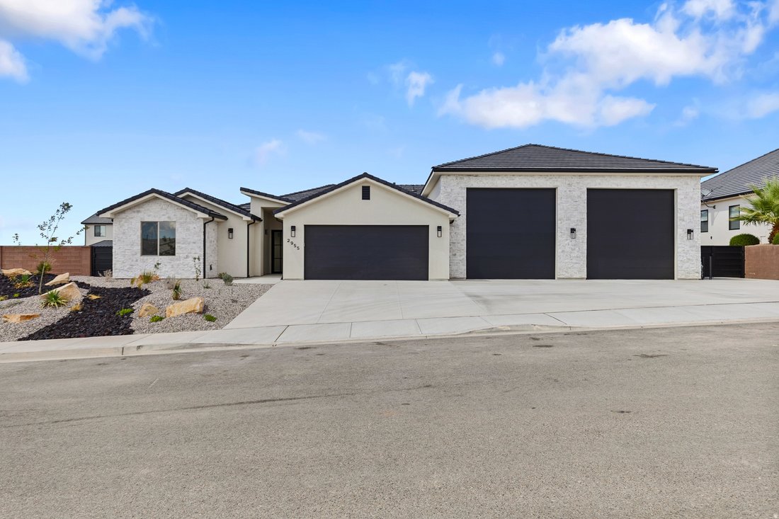 House in St. George, Utah, United States 1 - 18301691
