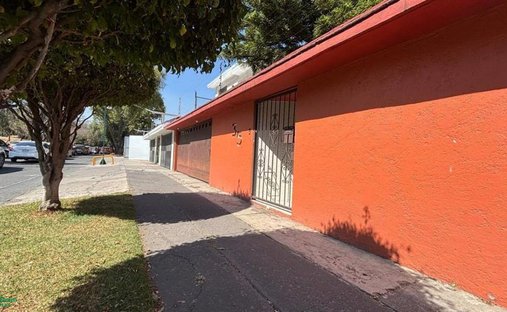House in Rincón Verde, State of Mexico, Mexico 1