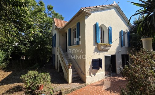 House in Le Faron-Fort-Rouge, Toulon, France 1