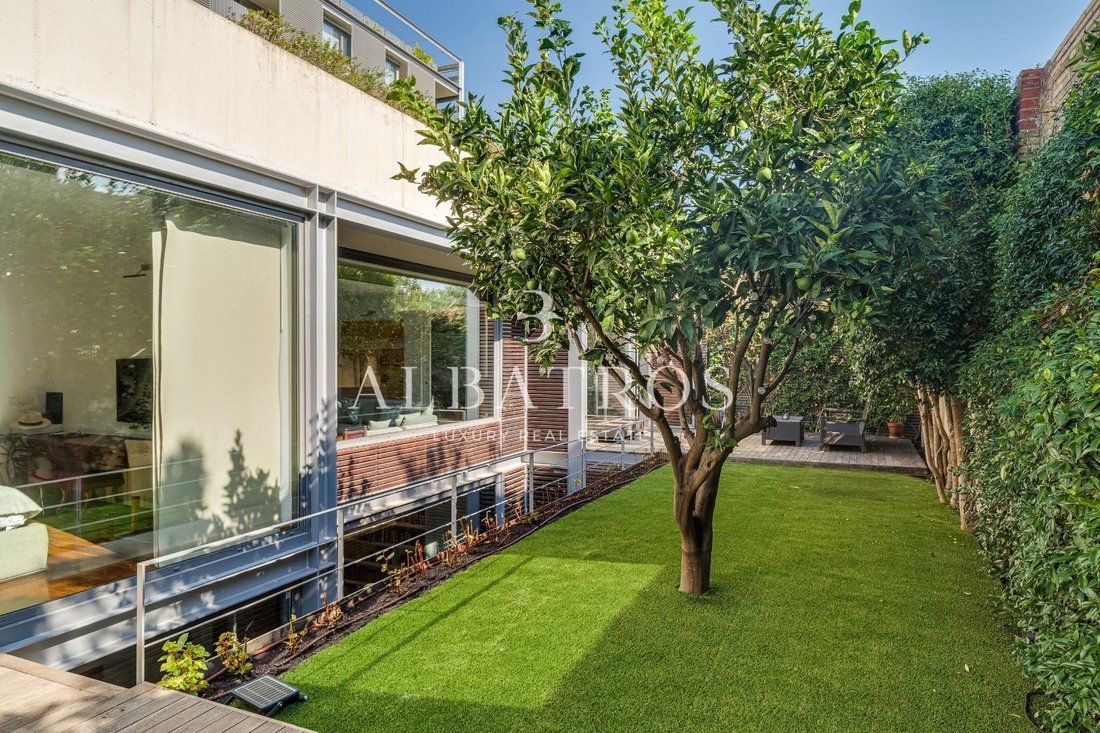 House in Les Corts, Barcelona, Spain 5 - 18300485