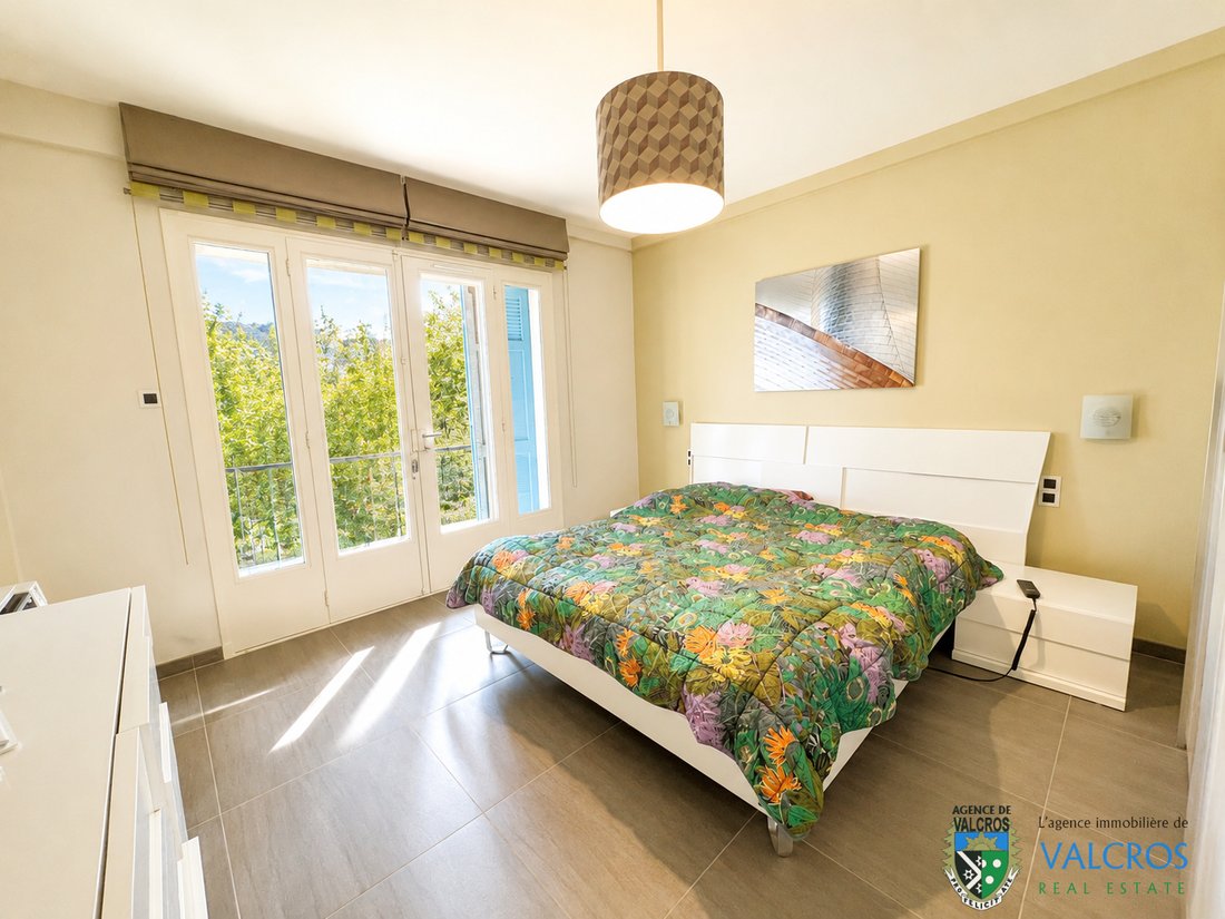 Villa in La Londe-les-Maures, Provence-Alpes-Côte d'Azur, France 4 - 16327041