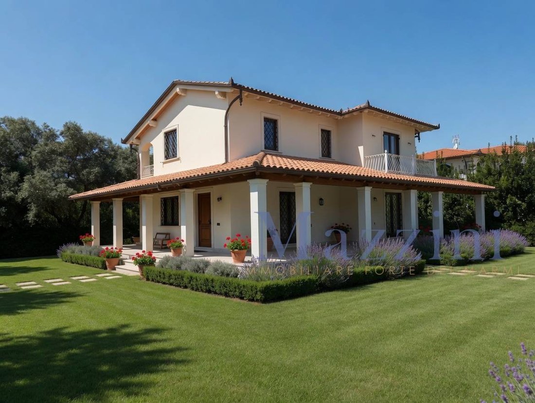 Villa in Pietrasanta, Tuscany, Italy 4 - 18303287