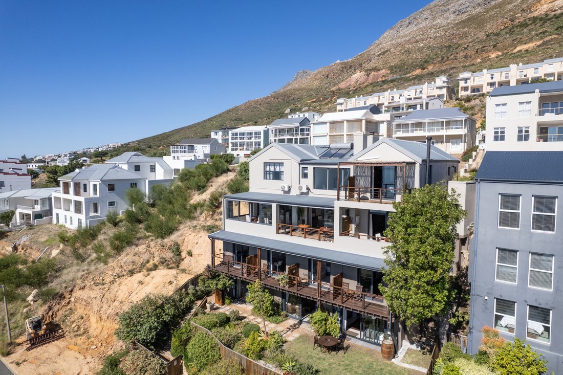 House in Simon's Town, Cape Town, Western Cape 1 - 18298958