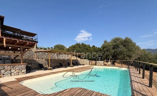 Casa a Serra-di-Ferro, Corsica, Francia 1